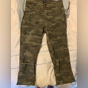 Gap camo jeans